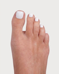 Snow White Pedicure Soft Gel Press Ons